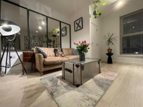 Luxury 1 Bed Ipswich Marina Apartment Free Parking